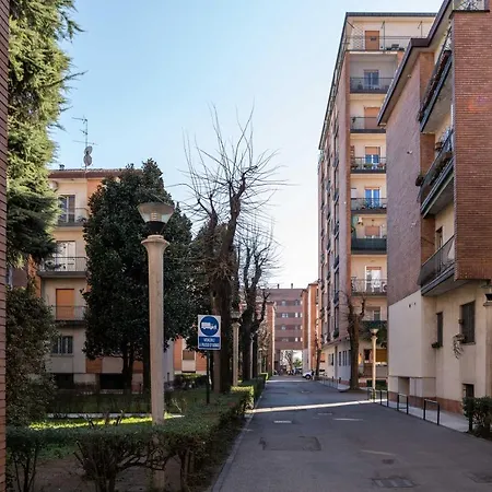 Lägenhet L'arche Lodovico Il Moro - House On The Navigli River *